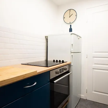 Апартаменты Amazing And Quiet Duplex In The Center ! Лилль