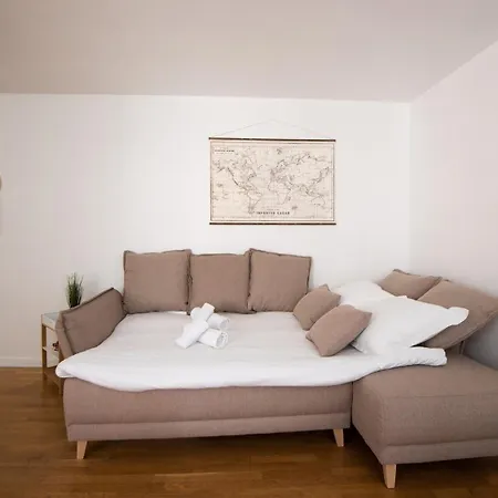 Amazing And Quiet Duplex In The Center ! Лилль